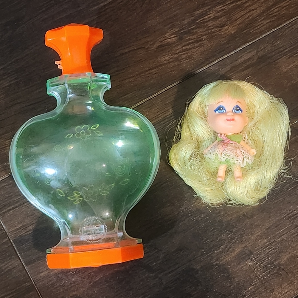 Vintage Mattel Liddle Kiddle Kologne Apple Blossom Doll in Bottle